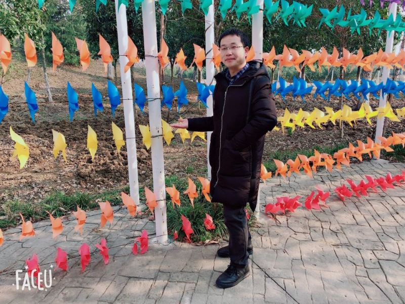 童话里的海的第一张照片--应城中老年相亲网